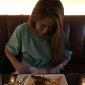 Meet your Posher, Sefora